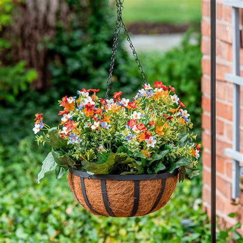 Easy Planter Hanging Baskets