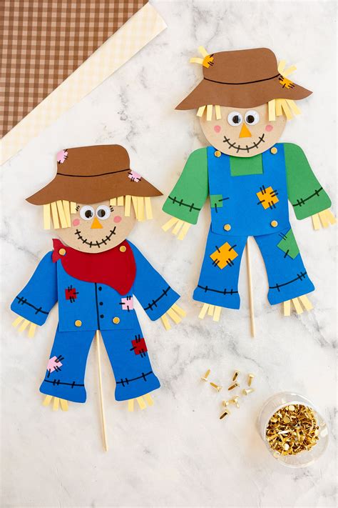 easy scarecrow craft