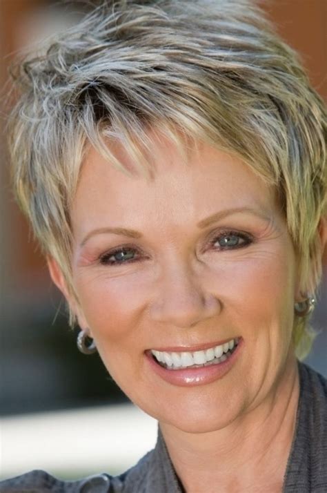 Stunning Easy To Manage Short Hairstyles For Fine Hair Over 60 Trend This Years