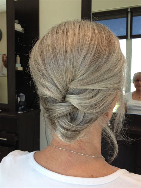  79 Stylish And Chic Easy Updos For 40 Year Olds Hairstyles Inspiration