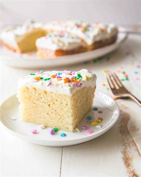 Easy Vanilla Snack Cake