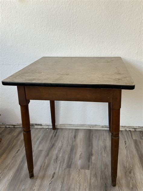 Tisch zu verschenken in NordrheinWestfalen Arnsberg eBay Kleinanzeigen