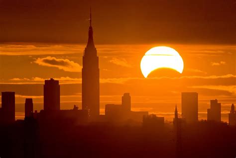 eclipse in new york what time