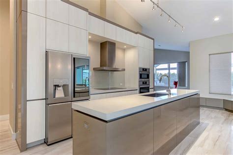 Eclipse Kitchen Cabinets