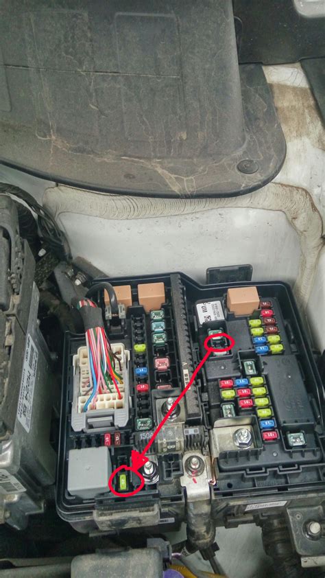 Ecm/Pcm Power Relay Control Circuit/Open