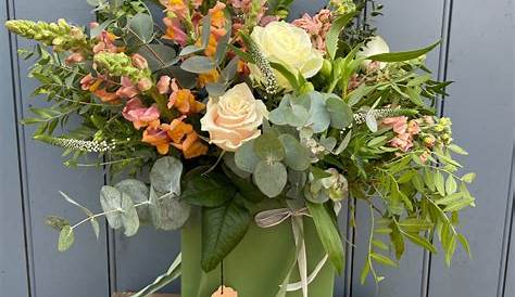 Eco Friendly Flowers Uk Florist Choice Buy Online Or Call 01443 223643