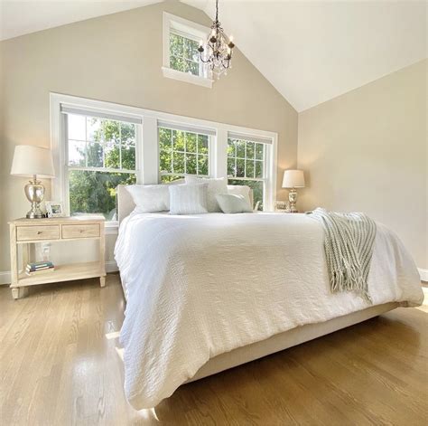 Gray Contemporary bedroom Benjamin Moore Gray