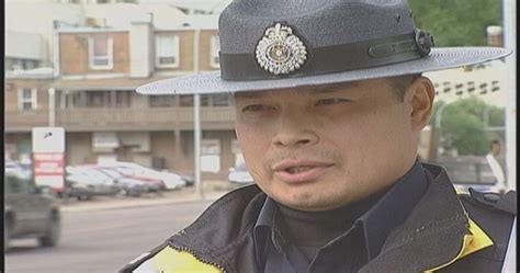 edmonton police officer charged