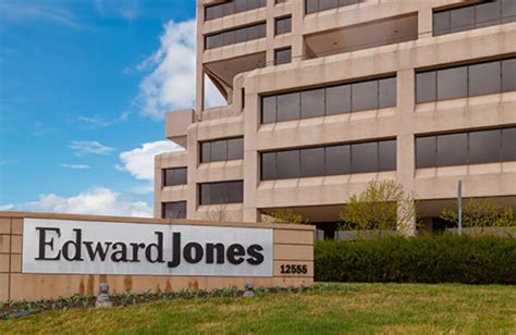 Edward Jones Highlander Point