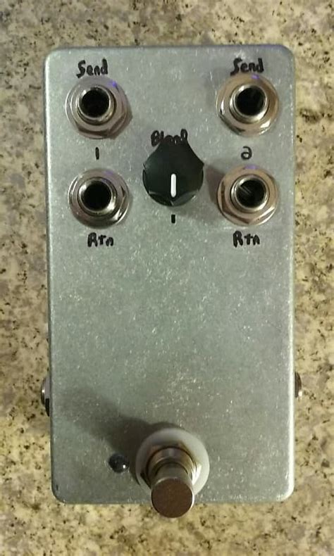 Effects Loop Pedal With Blend