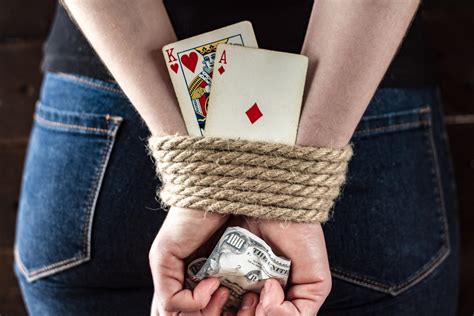 effects of gambling addiction