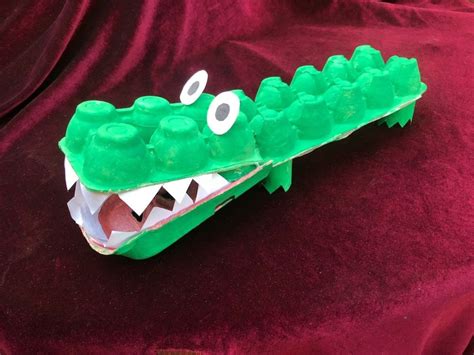 Egg Carton Alligator