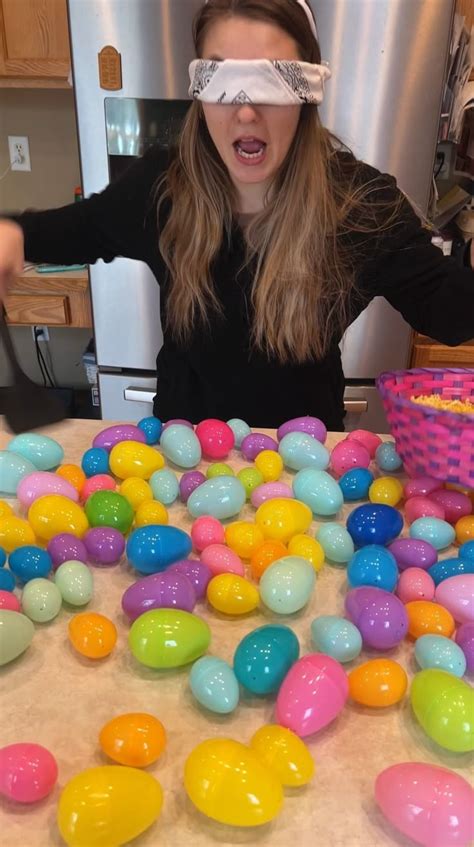 Egg Game With Spatula