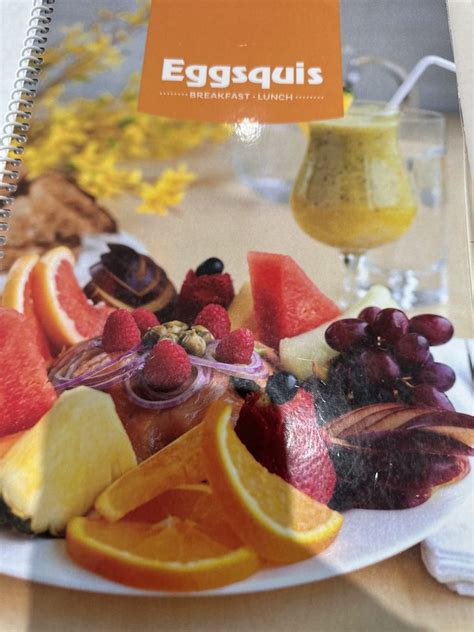 eggsquis belleville hours