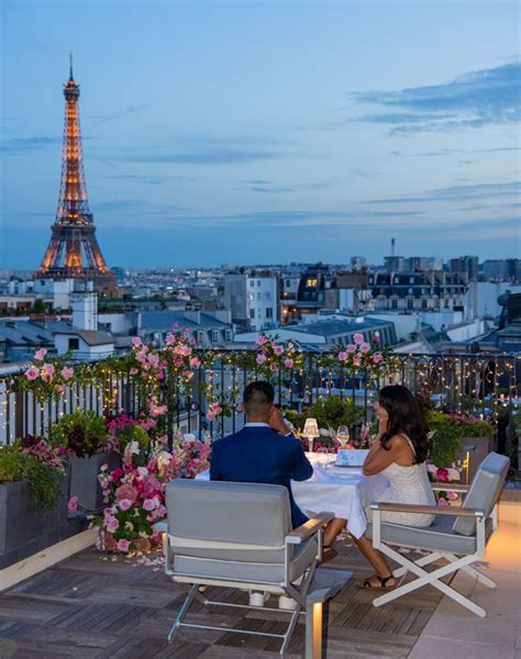 eiffel tower dinner reservation