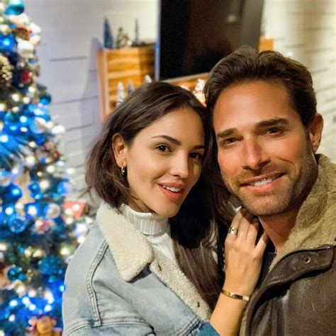 eiza gonzalez y sebastian rulli novela