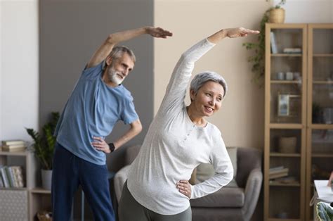 ejercicios de estiramientos para mayores