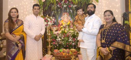 eknath shinde family