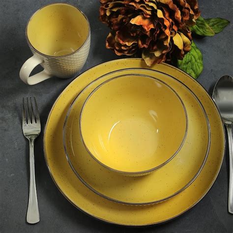Elama Dinnerware Yellow