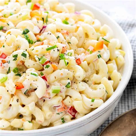 elbow macaroni salad