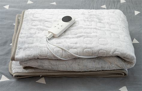 Electric Blanket And Pacemaker