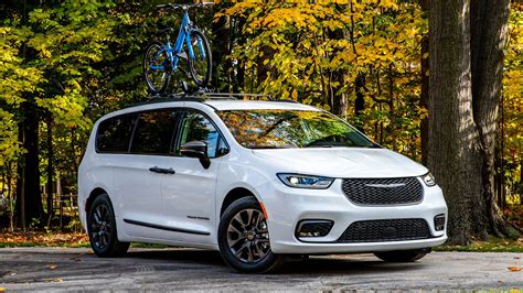 Electric Plug In Minivan