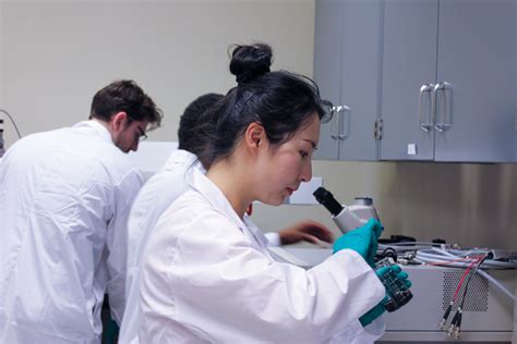 Electrical And Computer Engineering Queen's University