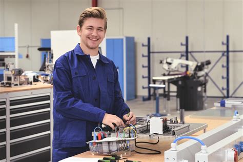 Electrical Engineering Workshop Definition