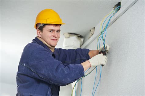 electricians in northern michigan