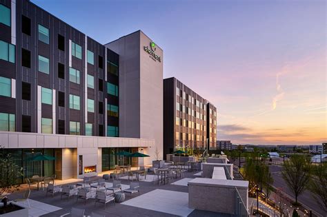 element nashville vanderbilt west end hotel