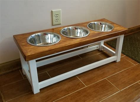 Elevated Dog Feeding Tray