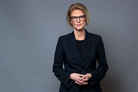 elisabeth svantesson vikt