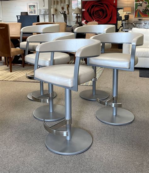 Elite Modern Stools