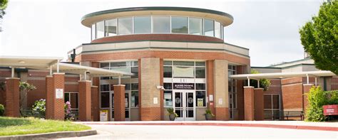 Elkins Pointe Middle School