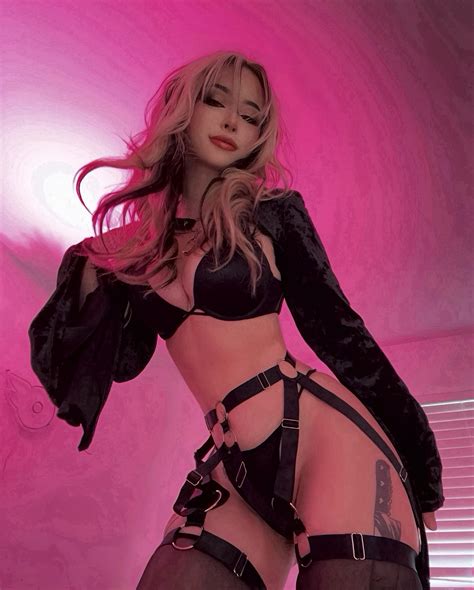 ella explicit fansly leaked