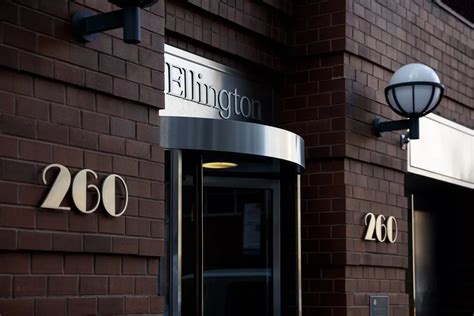 Ellington Streeteasy