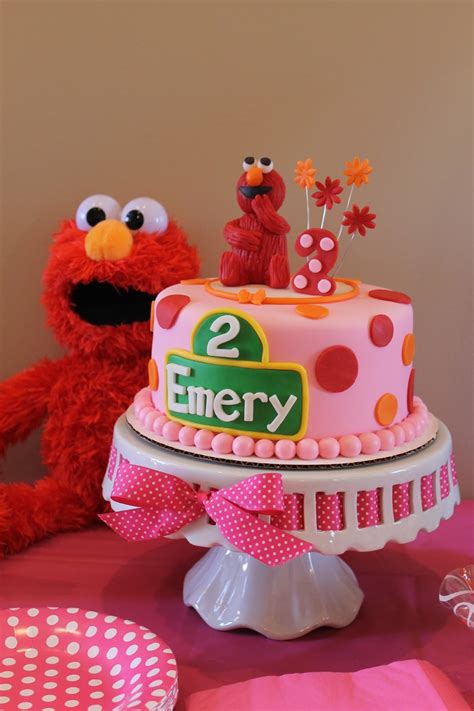 Elmo Birthday Cake Girl