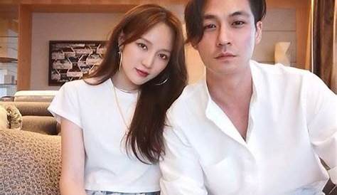 Elroy Cheo Girlfriend Jia And Share Couple Photos On Instagram Koogle Tv Couple Photos Couples Photo