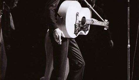Elvis Presley | Live In Concert | International Hotel, Las Vegas