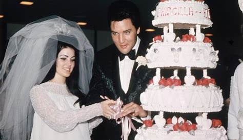 Wedding Photo Blur: Wedding Photos with Elvis. The Las Vegas Elvis wedding