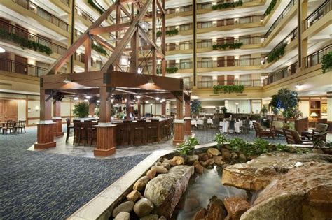 embassy suites denver airport shuttle