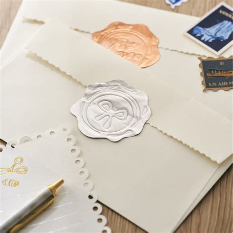 Embossing Tool Silhouette