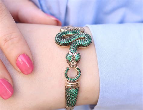 Emerald Bracelet Snake