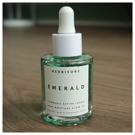 emerald face oil