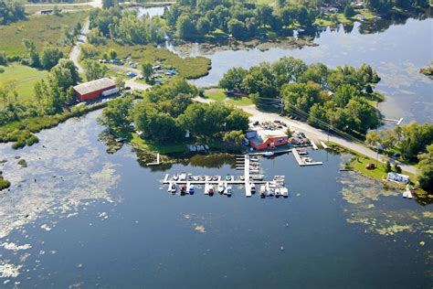 Emerald Isle Marinas