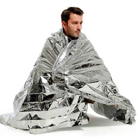 Essential Emergency Blanket for Unexpected Adventures