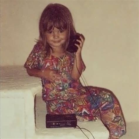 emily ratajkowski childhood pics