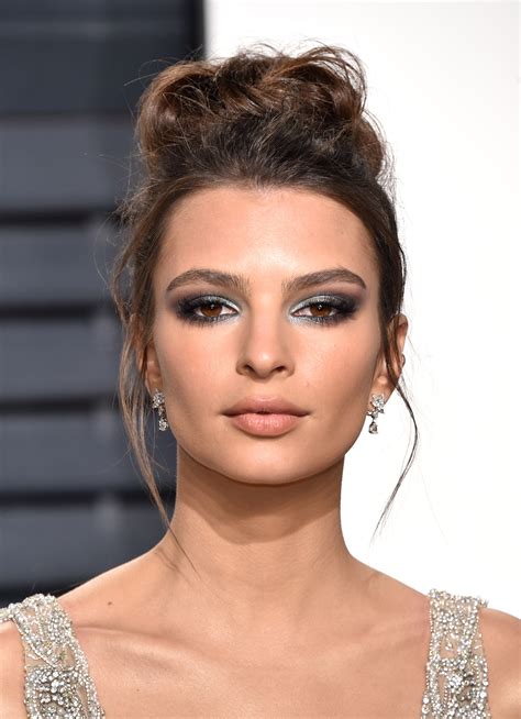 emily ratajkowski oscar makeup