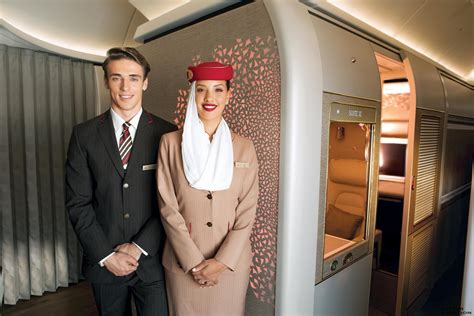 emirates airlines cabin crew