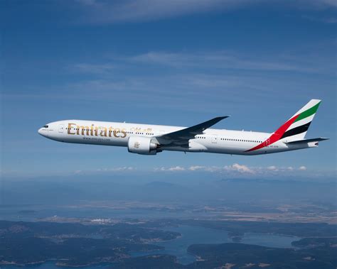 emirates airlines flight to india